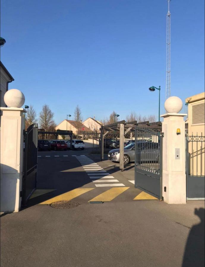 Logement Exceptionnel Avec Jardin Proche Disney Montévrain Exterior foto