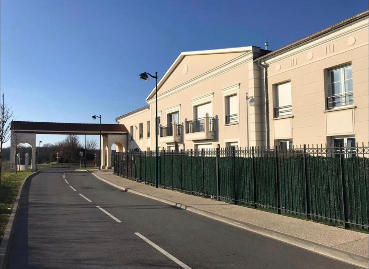 Logement Exceptionnel Avec Jardin Proche Disney Montévrain Exterior foto